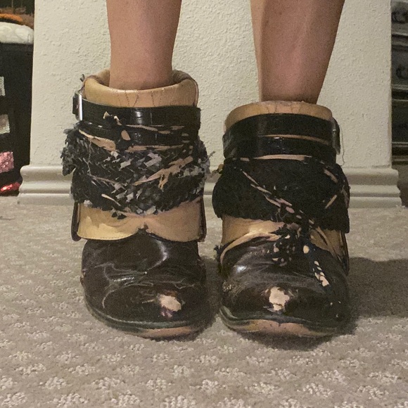 SOLD - Picture 5 of 16